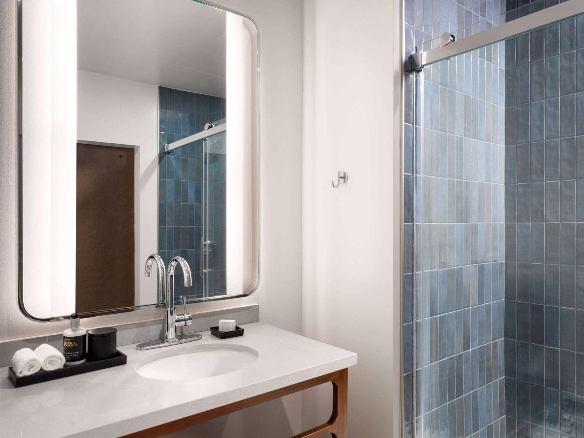 Origin Kansas City Riverfront, A Wyndham Hotel 외부 사진